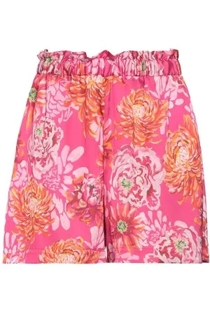 Pinko BOTTOMWEAR - Shorts & Bermuda Shorts - on YOOX.com