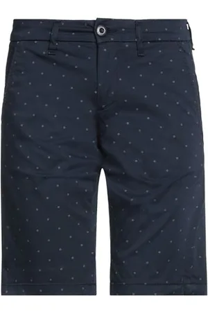 Guess BOTTOMWEAR - Shorts & Bermuda Shorts - on YOOX.com