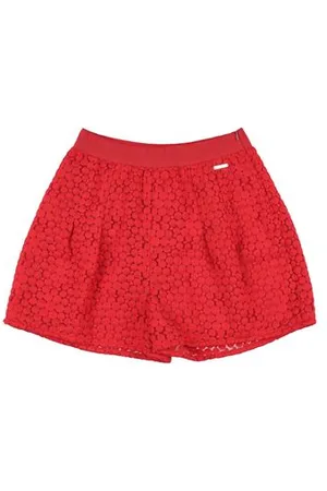 Guess BOTTOMWEAR - Shorts & Bermuda Shorts - on YOOX.com