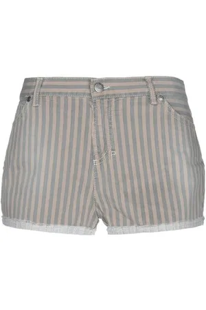Pinko BOTTOMWEAR - Shorts & Bermuda Shorts - on YOOX.com