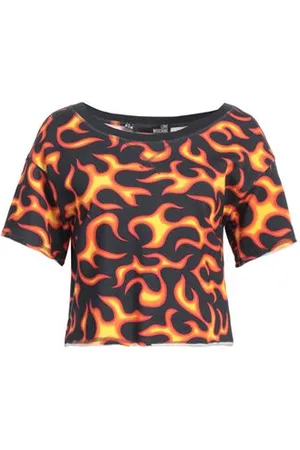 Moschino TOPWEAR - T-shirts - on YOOX.com