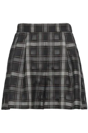 Fabiana Filippi BOTTOMWEAR - Shorts & Bermuda Shorts - on YOOX.com