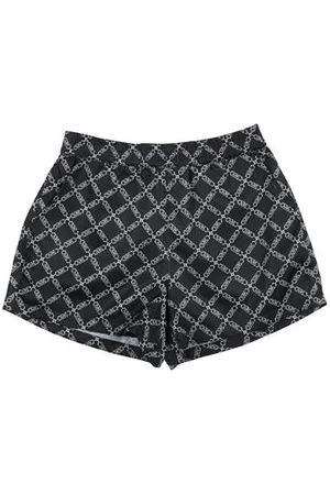 Michael Kors BOTTOMWEAR - Shorts & Bermuda Shorts - on YOOX.com