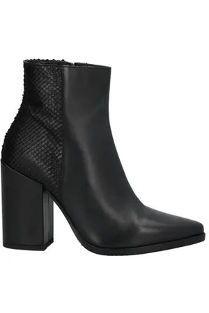Laura Bellariva FOOTWEAR - Ankle boots - on YOOX.com