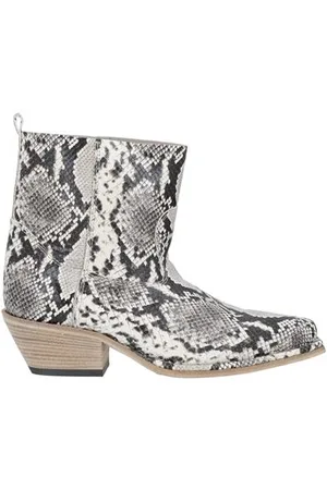 vic matiè FOOTWEAR - Ankle boots - on YOOX.com
