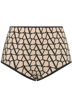 VALENTINO GARAVANI BOTTOMWEAR - Shorts & Bermuda Shorts - on YOOX.com