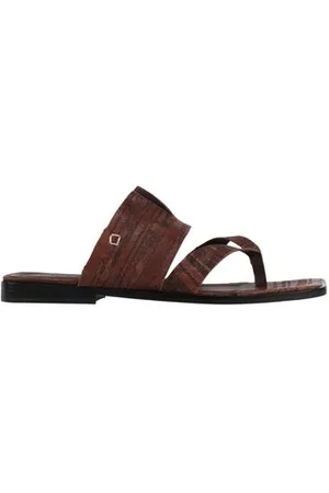 COLLECTION PRIVĒE? FOOTWEAR - Thong sandals - on YOOX.com
