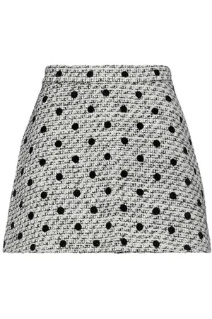 VALENTINO GARAVANI BOTTOMWEAR - Shorts & Bermuda Shorts - on YOOX.com