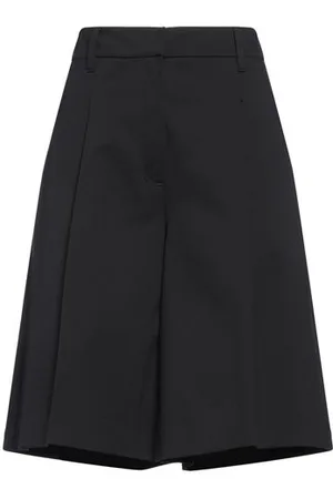 Brunello Cucinelli BOTTOMWEAR - Shorts & Bermuda Shorts - on YOOX.com