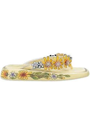 Roger Vivier FOOTWEAR - Thong sandals - on YOOX.com