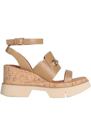 Emanuélle vee FOOTWEAR - Sandals - on YOOX.com
