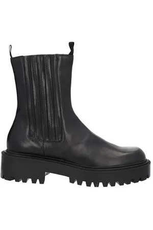 vic matiè FOOTWEAR - Ankle boots - on YOOX.com