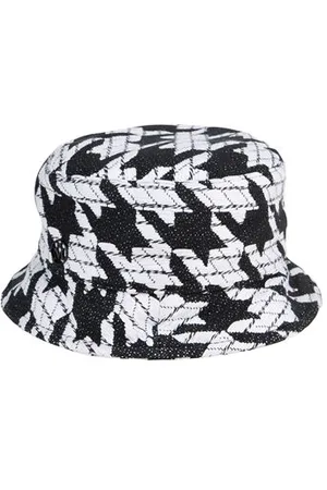 Le Mont St Michel ACCESSORIES - Hats - on YOOX.com
