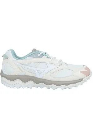 Mizuno FOOTWEAR - Trainers - on YOOX.com