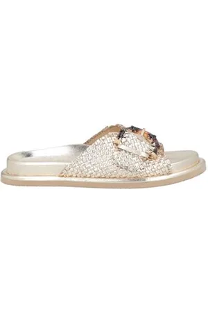 Emanuélle vee FOOTWEAR - Sandals - on YOOX.com