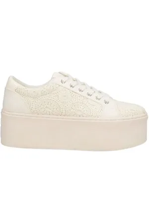 Guess FOOTWEAR - Trainers - on YOOX.com