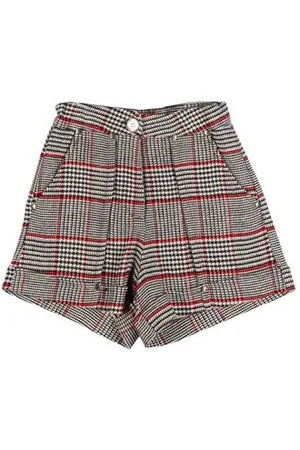 Gaia BOTTOMWEAR - Shorts & Bermuda Shorts - on YOOX.com