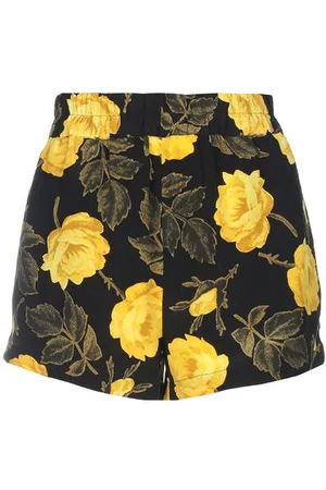 Ganni BOTTOMWEAR - Shorts & Bermuda Shorts - on YOOX.com