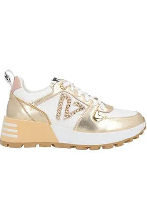 Emanuélle vee FOOTWEAR - Trainers - on YOOX.com