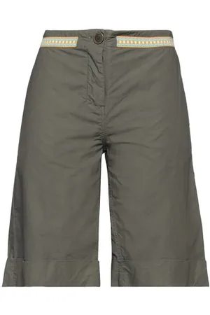 Mr & Mrs Italy BOTTOMWEAR - Shorts & Bermuda Shorts - on YOOX.com