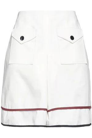 MVP Wardrobe BOTTOMWEAR - Shorts & Bermuda Shorts - on YOOX.com