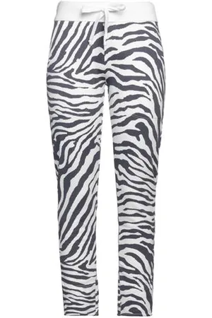 Juvia BOTTOMWEAR - Trousers - on YOOX.com