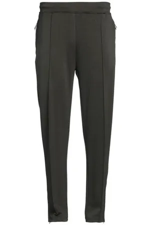 Guess BOTTOMWEAR - Trousers - on YOOX.com