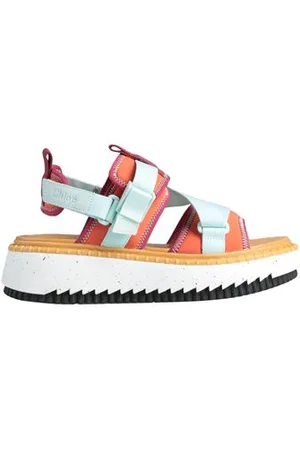 Chloé FOOTWEAR - Sandals - on YOOX.com