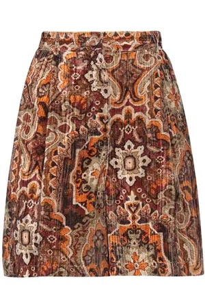 Dixie BOTTOMWEAR - Shorts & Bermuda Shorts - on YOOX.com