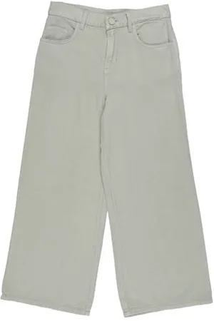 Guess BOTTOMWEAR - Trousers - on YOOX.com