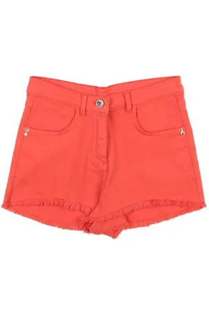 Patrizia Pepe BOTTOMWEAR - Shorts & Bermuda Shorts - on YOOX.com