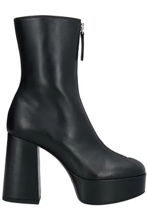 vic matiè FOOTWEAR - Ankle boots - on YOOX.com