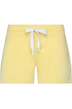 Juvia BOTTOMWEAR - Shorts & Bermuda Shorts - on YOOX.com