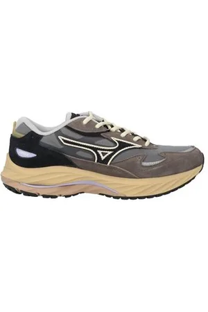 Mizuno FOOTWEAR - Trainers - on YOOX.com