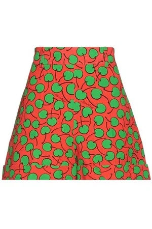Moschino BOTTOMWEAR - Shorts & Bermuda Shorts - on YOOX.com