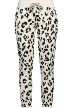Juvia BOTTOMWEAR - Trousers - on YOOX.com