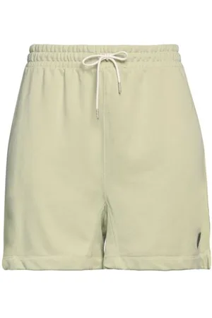 Nike BOTTOMWEAR - Shorts & Bermuda Shorts - on YOOX.com