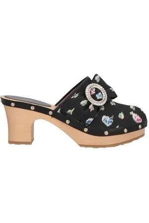 RED(V) FOOTWEAR - Mules & Clogs - on YOOX.com