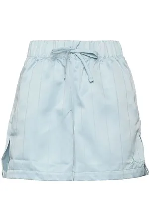 Jordan BOTTOMWEAR - Shorts & Bermuda Shorts - on YOOX.com