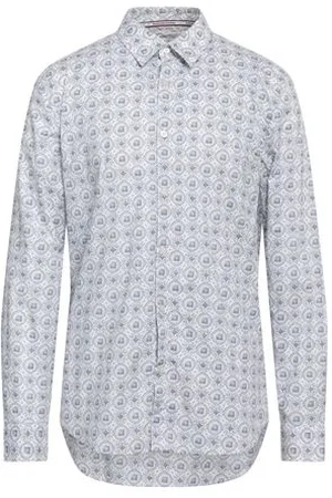 Guess TOPWEAR - Shirts - on YOOX.com