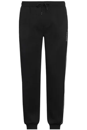 Guess BOTTOMWEAR - Trousers - on YOOX.com