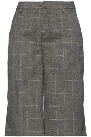 Liu Jo BOTTOMWEAR - Shorts & Bermuda Shorts - on YOOX.com