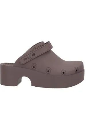 xocoi FOOTWEAR - Mules & Clogs - on YOOX.com