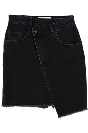 Les Coyotes de Paris BOTTOMWEAR - Denim skirts - on YOOX.com