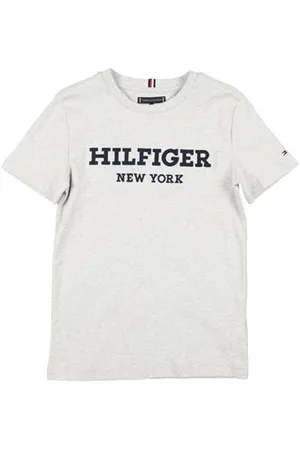 Tommy Hilfiger TOPWEAR - T-shirts - on YOOX.com
