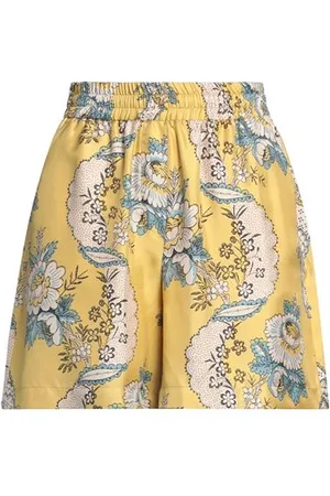 Max Mara BOTTOMWEAR - Shorts & Bermuda Shorts - on YOOX.com