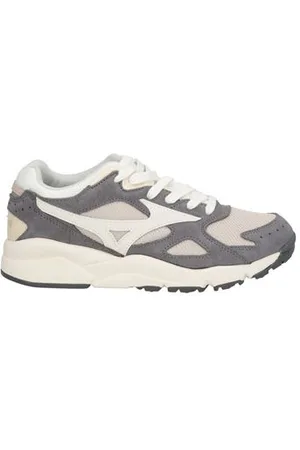 Mizuno FOOTWEAR - Trainers - on YOOX.com