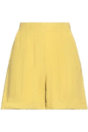 Caractere BOTTOMWEAR - Shorts & Bermuda Shorts - on YOOX.com