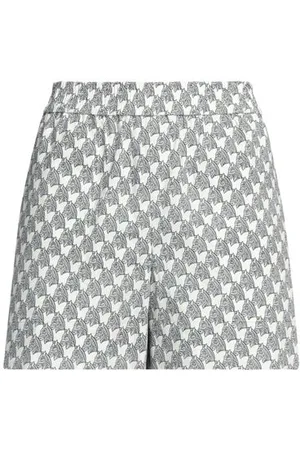 Tory Burch BOTTOMWEAR - Shorts & Bermuda Shorts - on YOOX.com
