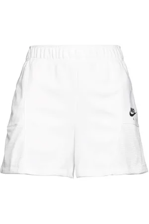 Nike BOTTOMWEAR - Shorts & Bermuda Shorts - on YOOX.com